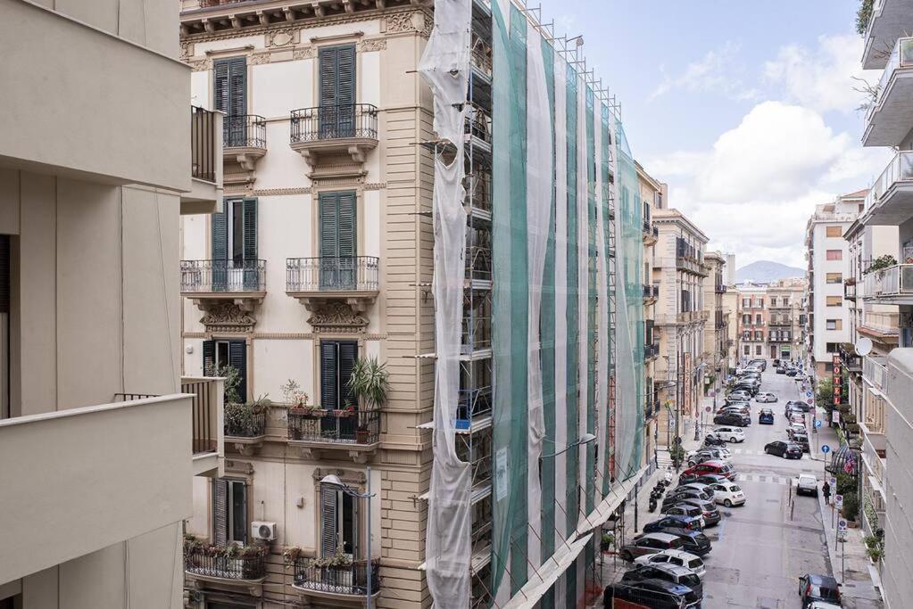 New Stabile Balcony *